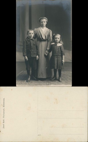 Ansichtskarte frau mit - ,