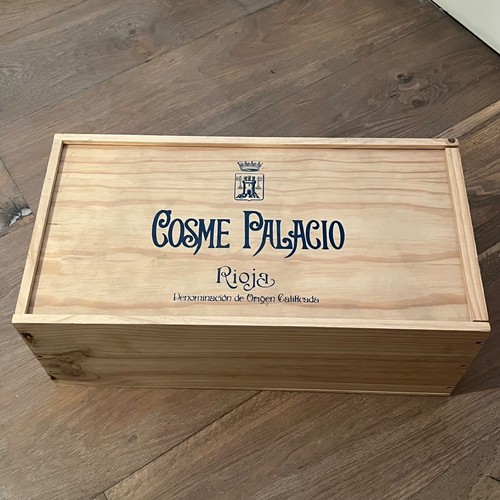 Leere weinkiste aus holz - leere,