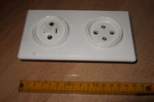 Schalter.Steckdose-Kombi, Unterputz, Porzellan/Bakelit, 250 Volt, 10 Ampere