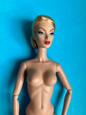 Integrity Toys Fashion Royalty Victoire Roux 'Pret a Partir' NUDE East 59th
