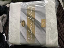 Gözze Kuscheldecke Wohndecke