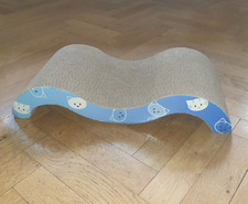 ? TRIXIE Katzen Kratzwelle MIMI blau (50 × 9 × 23 cm) ?FAST WIE NEU?