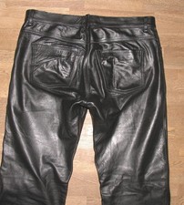 lange Herren- Lederjeans / Lederhose in schwarz aus Glattleder ca. W34-35 / L36