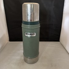 Vintage 16 oz Green Stanley