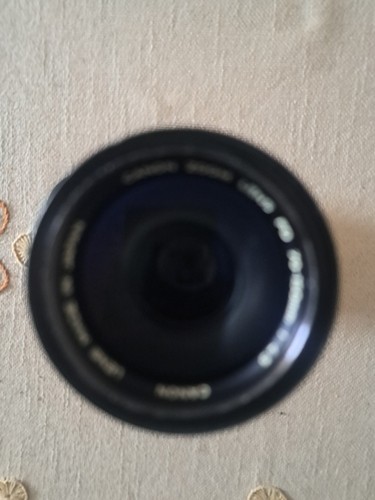 Canon zoom lens - zoom,