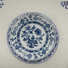 Altes Zwiebelmuster Porzellan Teller Dm. 21 cm,Tiefe 3 cm aus der Stadt Meißen