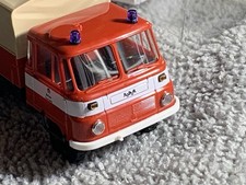 Robur LO 2002 A Berliner Feuerwehr Sondermodell 1:87