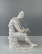 Boxer in Ruhe Skulptur, 25