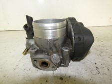 Drosselklappe VW Golf IV 4 BJ 1999 1,6l 74 KW APF 06A133062A