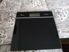 TOP*newgen medicals* Badezimmerwaage-elegante-Design-Waage-schwarz-TOP Zustand