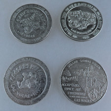 Las Vegas = 4 alte verschiedene 1 Dollar Token für Geldspielautomaten (111183)