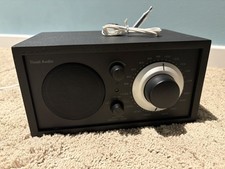 Tivoli Audio Model One Radio Schwarz/schwarz By Henry Kloß
