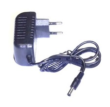 Steckernetzteil 230V AC/DC 5V 1000mA Hohlstecker 5,5mm x 2,1mm