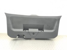 Volkswagen Touran III 2016 Verkleidung Heckklappe Kofferraumdeckel 5TA867601C