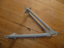 Simson SR 2 Schwinge hinten gestrahlt und grundiert, Garagenauflösung