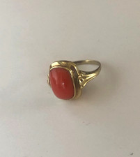 Ring 333 Gold mit Koralle