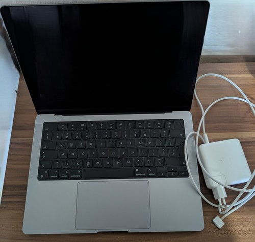 Macbook pro max - max, 64