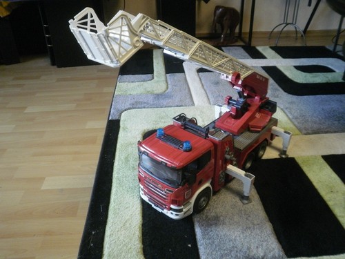 Bruder scania feuerwehr - bruder,