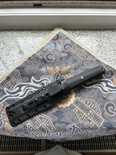 DAUNTLESS MANUFACTURING „The Musashi“ (Magnacut  Satin Finish/Black G10 Handle)