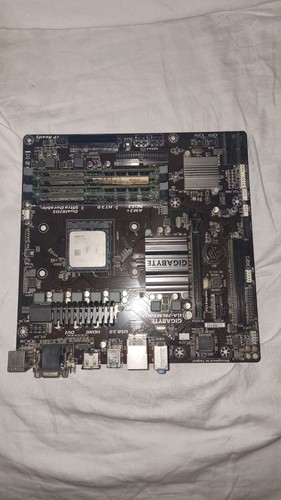 Mainboard gigabyte - mainboard,,