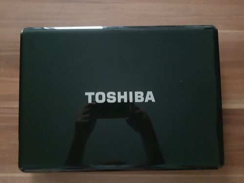 Laptop toshiba satellite serie - toshiba,
