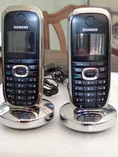 Siemens Gigaset - kleine ISDN-Telefonanlage: Station mit zwei Mobilteilen