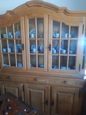 alter  Küchenschrank aus Eiche im Barock Stil