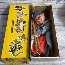 VTG. Pelham Queen Marionette