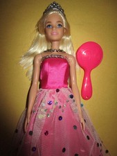 B-1102) BLONDE BARBIE ALS PRINZESSIN MATTEL KLEID+KRONE+KETTE+STIEFEL+BÜRSTE