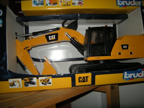 Bruder raupen bagger - 1:16,