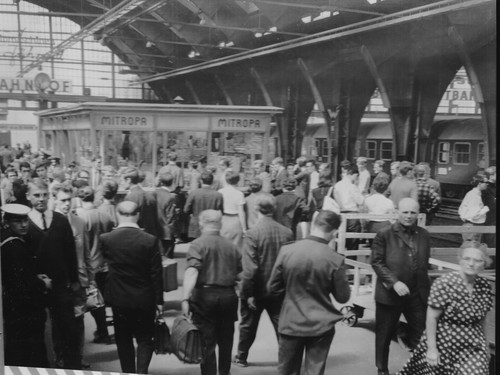 Foto mit fernbahnsteig vom - fernbahnsteig,