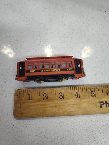 Scale broadway trolley - broadway,