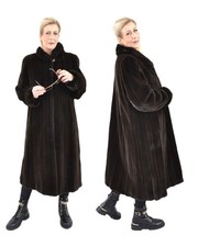 A5621 GESCHORENER NERZMANTEL