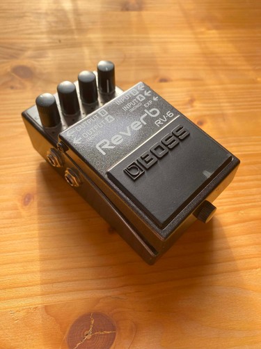 Boss reverb delay stereo - rv-6,