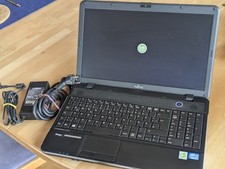 Fujitsu Siemens A512 Core i3 120GB SSD 6GB RAM HDMI 15.6" Laptop Linux Mint