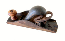 TUM alter kleiner Hobel