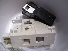 Türverriegelung Türschloß Waschmaschine Quelle Privileg Zanussi  Toplader