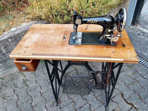 Nähmaschine - , +