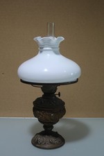 Jugendstil Petroleumlampe,große Petroleumlampe mit Rund Brenner und Innenglas