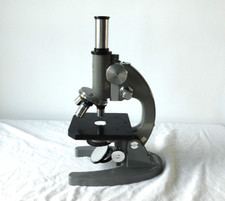 Olympus  Mikroskop im Koffer -