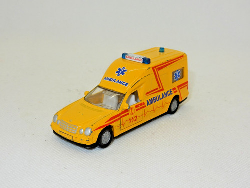 Siku 1931 mercedes benz - 1:55,
