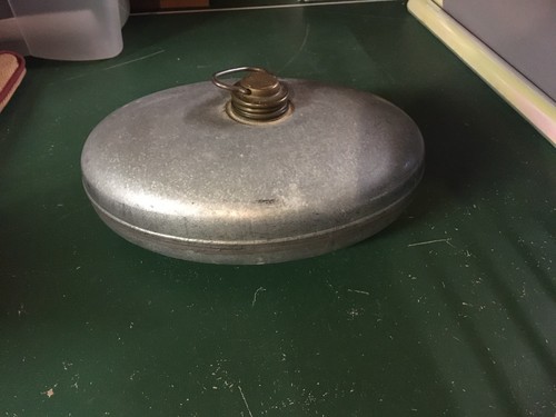 Alte antike metall - alte,