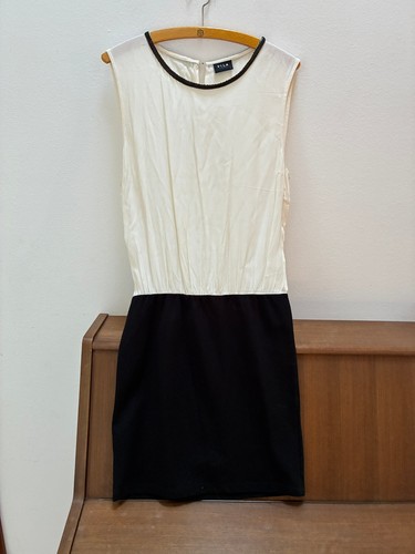 ärmelloses sommerkleid von - sommerkleid,