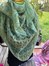 Handgestricktes tuch - handgestricktes,