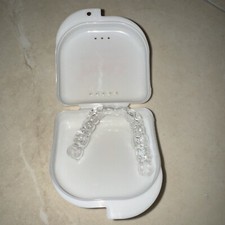 Zahnschiene Knirschschiene Beisschiene Prothese Zahnprothese