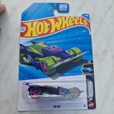 Hot Wheels RD 06 X Raycers 1/5