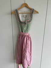 1. Sportalm Dirndl in zart