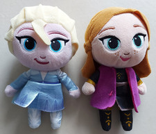 Disney Frozen II - Anna & Elsa - Eiskönigin Plüschfigur Puppe 21 cm