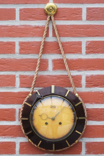 Wanduhr zentra schwebe anker - wanduhr,