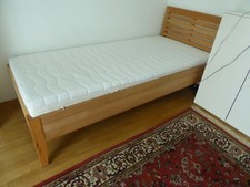 Massivholz-Bett 90x200 Buche natur geölt mit Lattenrost und Matratze top Zustand